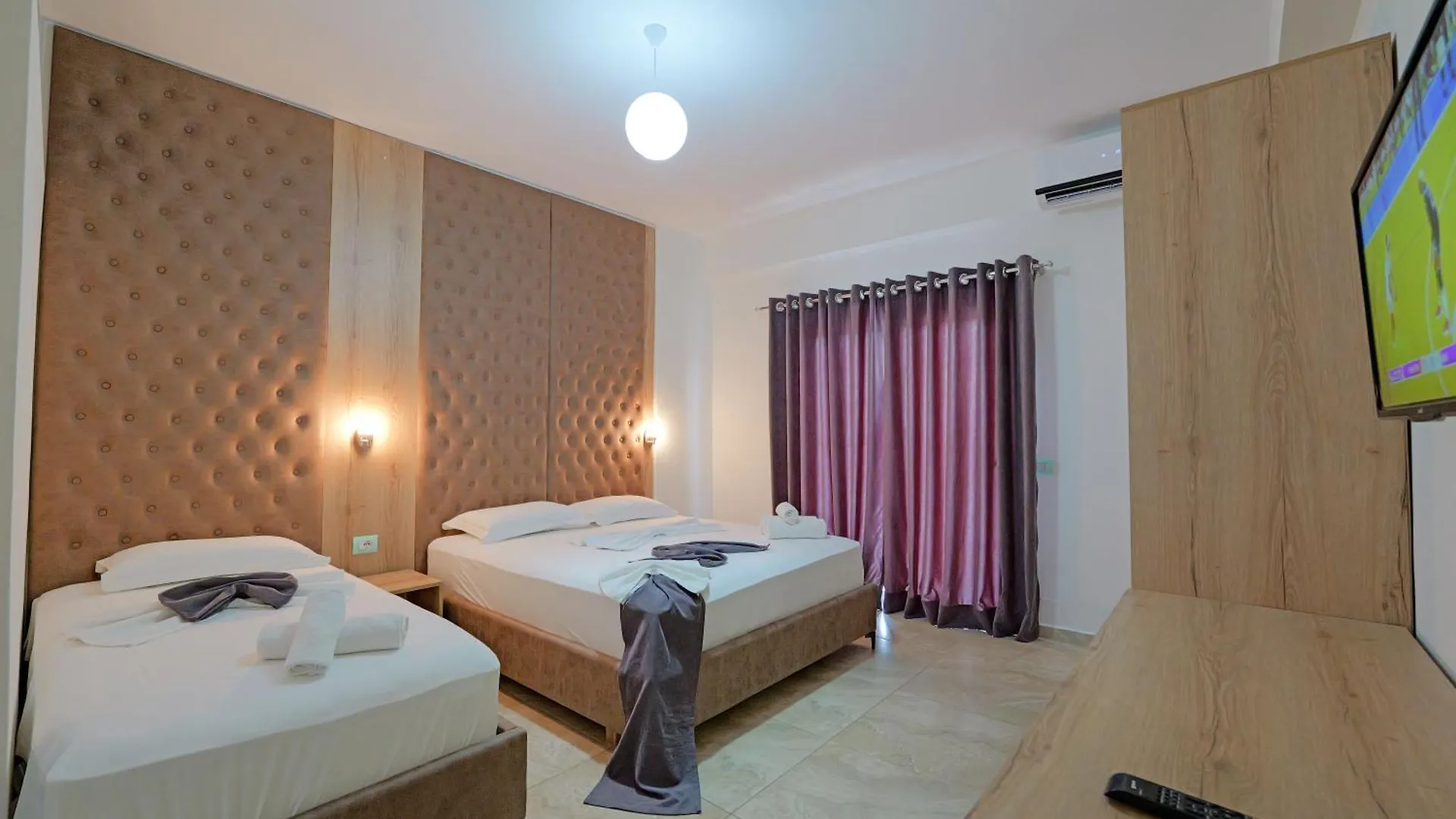 Hotel Esmerald Ksamil