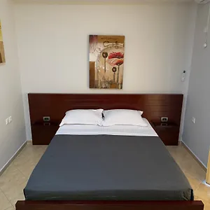 Milo *** Ksamil